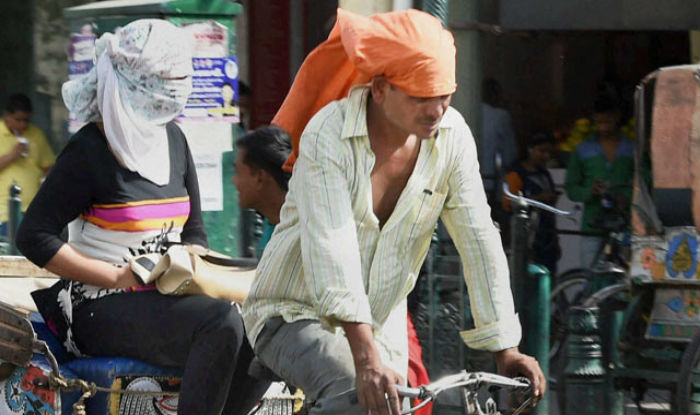 Holi Heatwave: South Bengal Temperature Reaches 38 Degrees Holi Heatwave: South Bengal Temperature Reaches 38 Degrees
