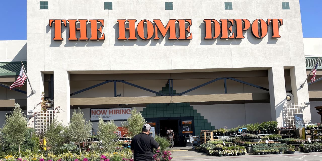 Home Depot Earnings: Below Expectations, But Tariff Impact Guidance Holds Steady Home Depot Earnings: Below Expectations, But Tariff Impact Guidance Holds Steady
