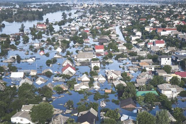 Homes Destroyed, Thousands Flee As Wildfires Devastate Eastern Newfoundland Homes Destroyed, Thousands Flee As Wildfires Devastate Eastern Newfoundland