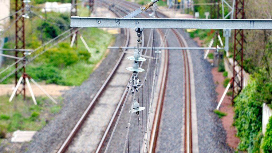 Homme Sous OQTF Arrêté Après Incident Grave Sur Train SNCF Dans Le Nord Homme Sous OQTF Arrêté Après Incident Grave Sur Train SNCF Dans Le Nord