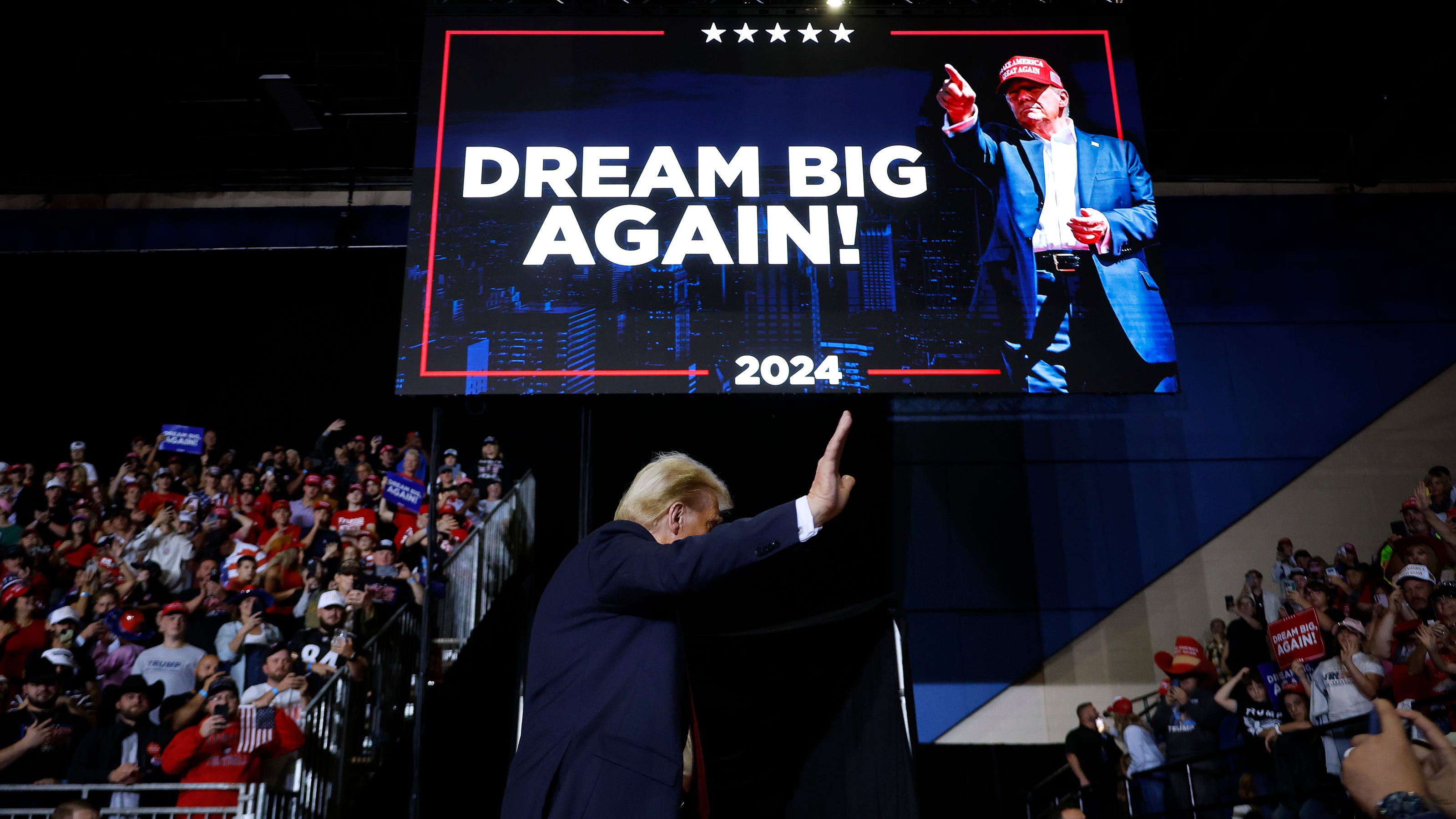 How Aritzia Plans To Absorb Trump Tariffs Without Raising Prices How Aritzia Plans To Absorb Trump Tariffs Without Raising Prices