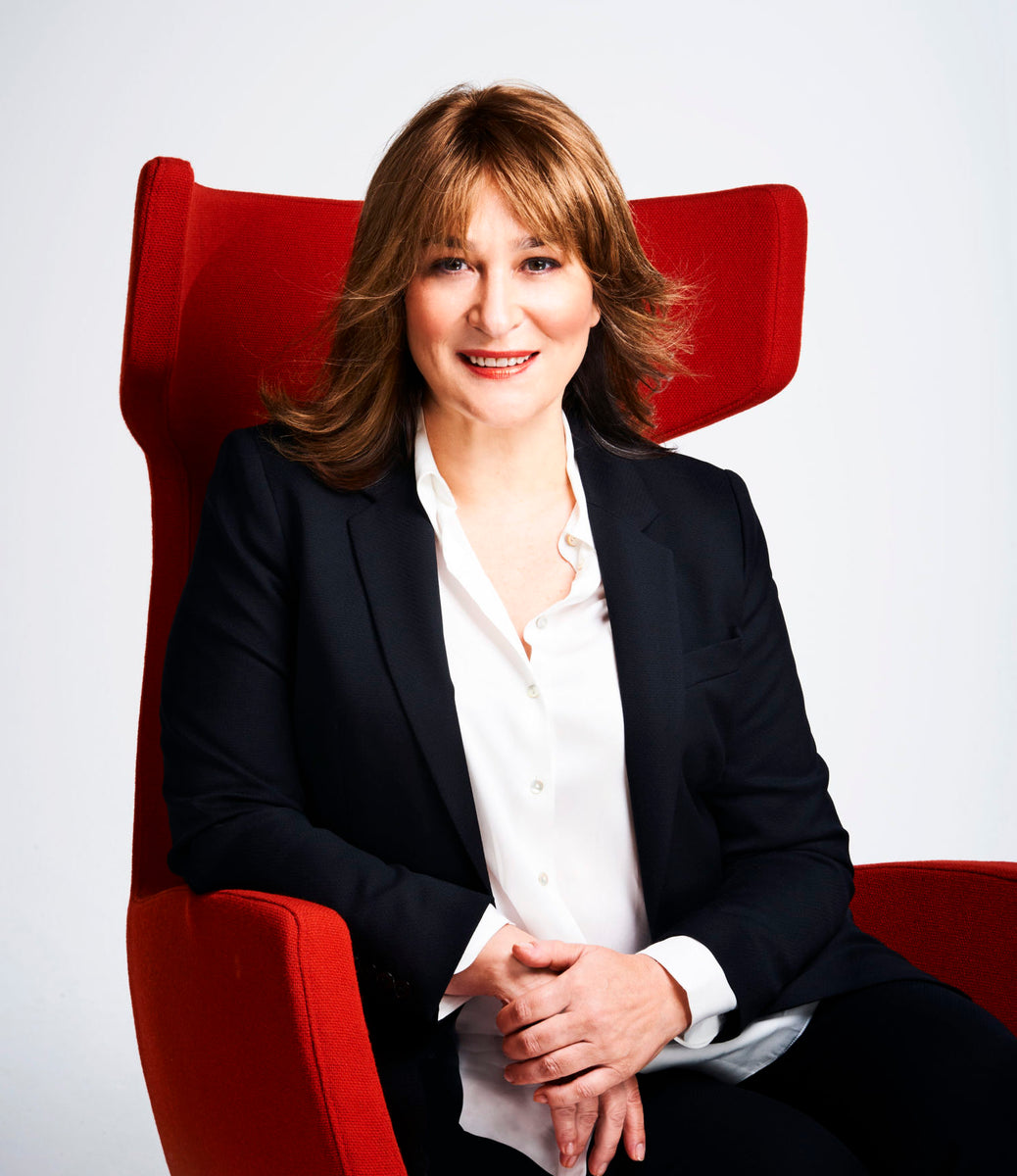 How SARAH VINE Handled Her WhatsApp Mishap How SARAH VINE Handled Her WhatsApp Mishap