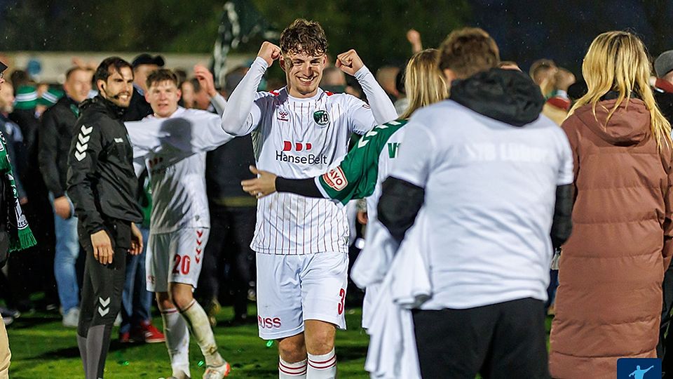 HSV: Aufstieg Perfekt – Der Weg Zurück In Die Bundesliga HSV: Aufstieg Perfekt – Der Weg Zurück In Die Bundesliga