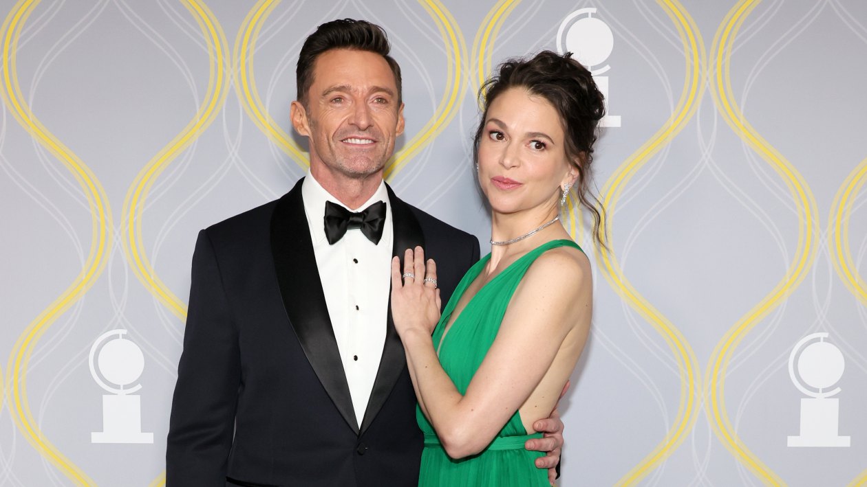 Hugh Jackman's Relationship: A Closer Look At The Age Difference And Potential Consequences Hugh Jackman's Relationship: A Closer Look At The Age Difference And Potential Consequences