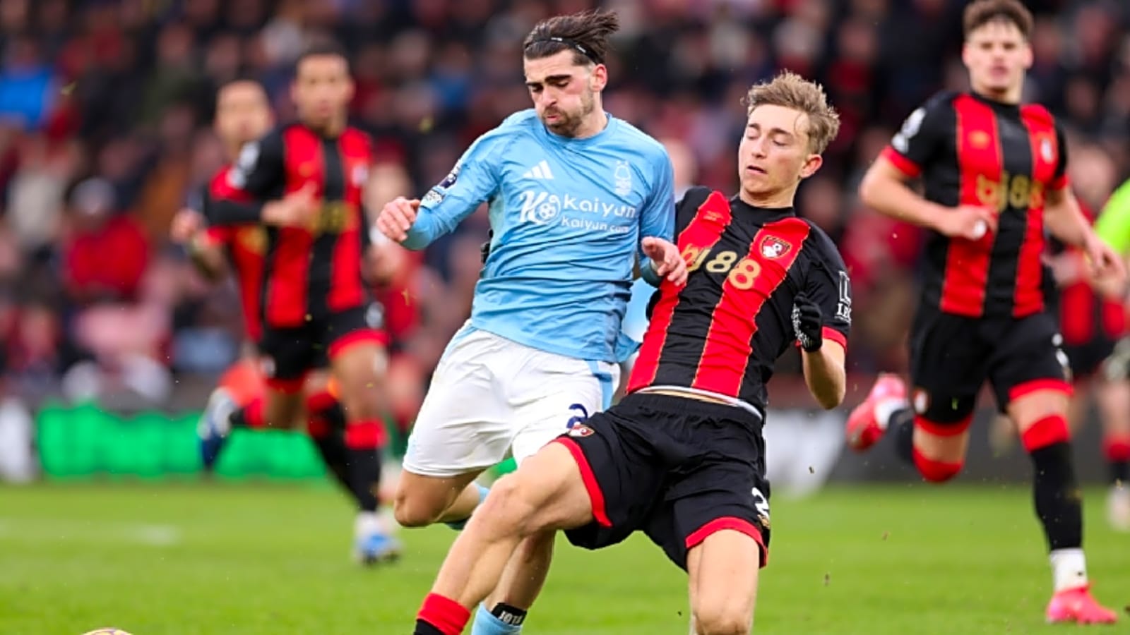 Huijsen To Barcelona: Could He Fill Araujo's Shoes? Huijsen To Barcelona: Could He Fill Araujo's Shoes?