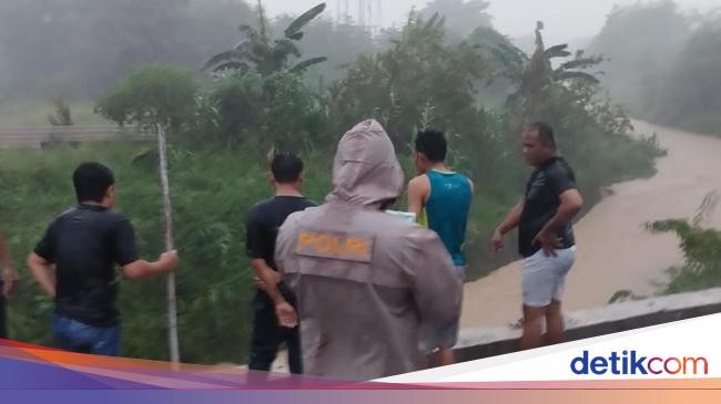 Hujan Deras Sebabkan Balita Tenggelam Di Parit Drainase Balikpapan Hujan Deras Sebabkan Balita Tenggelam Di Parit Drainase Balikpapan
