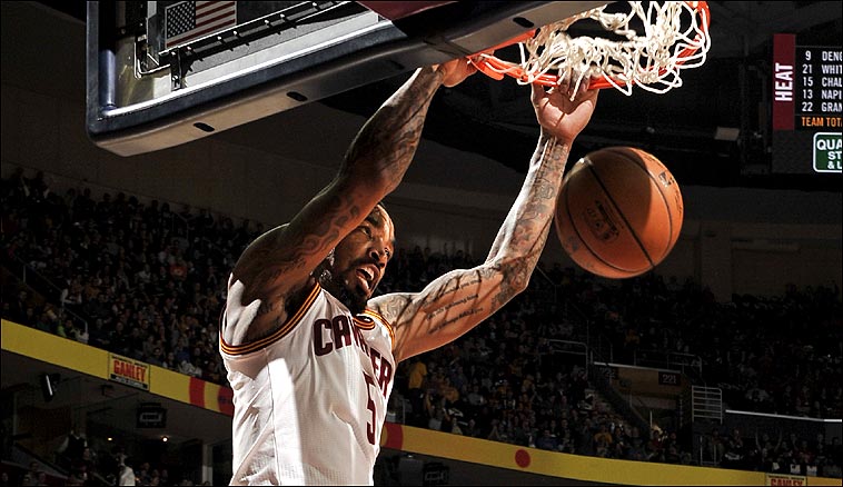 Hunter's 32 Points Power Cavaliers To 10th Straight Win