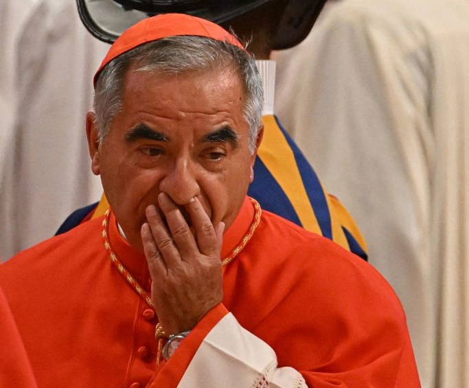 Il Cardinale Becciu Condannato A Risarcire 40.000 Euro Il Cardinale Becciu Condannato A Risarcire 40.000 Euro