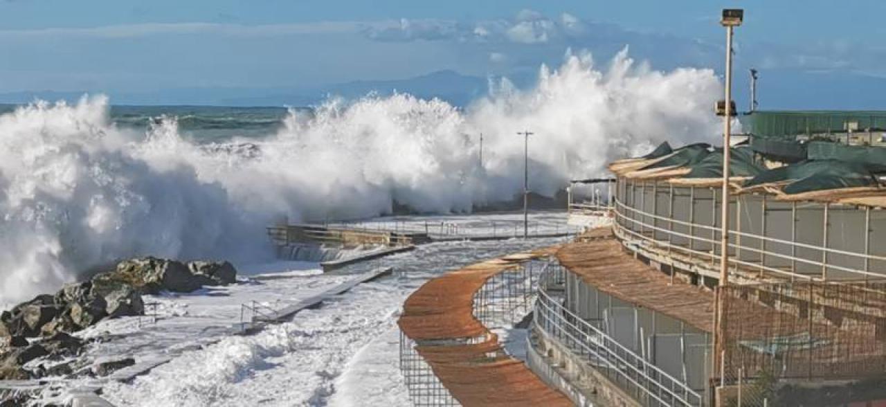 Important Weather Update: Strong Winds And Severe Storms Imminent Important Weather Update: Strong Winds And Severe Storms Imminent