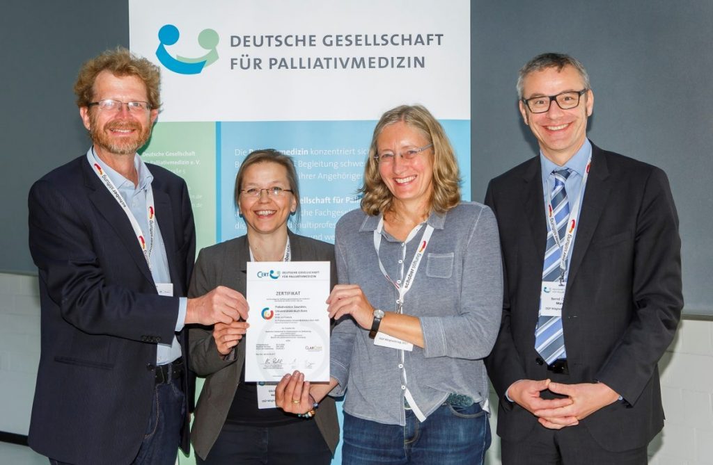 In Der Nähe Des Uniklinikums Essen: Berichte, Die Zu Tränen Rühren In Der Nähe Des Uniklinikums Essen: Berichte, Die Zu Tränen Rühren
