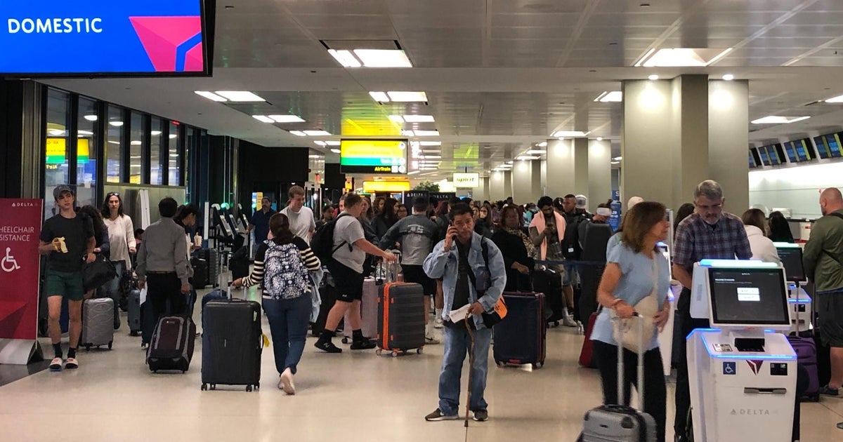Increased Newark Airport Delays: DOT Secretary's Criticism Of Biden Administration's ATC Increased Newark Airport Delays: DOT Secretary's Criticism Of Biden Administration's ATC