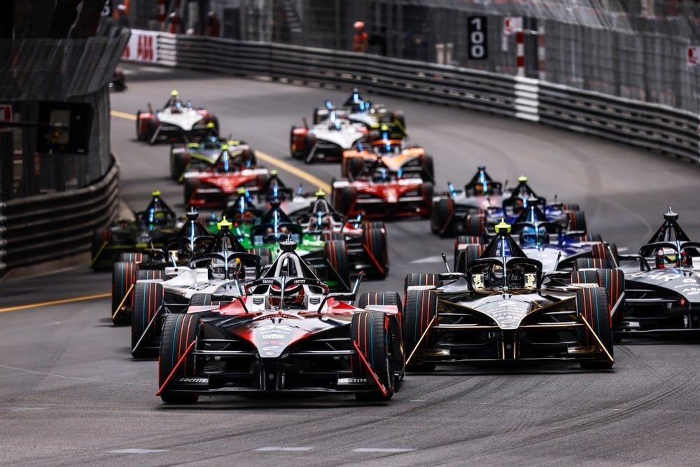 IndyCar 2025: A Look At Rahal Letterman Lanigan Racing's Prospects IndyCar 2025: A Look At Rahal Letterman Lanigan Racing's Prospects
