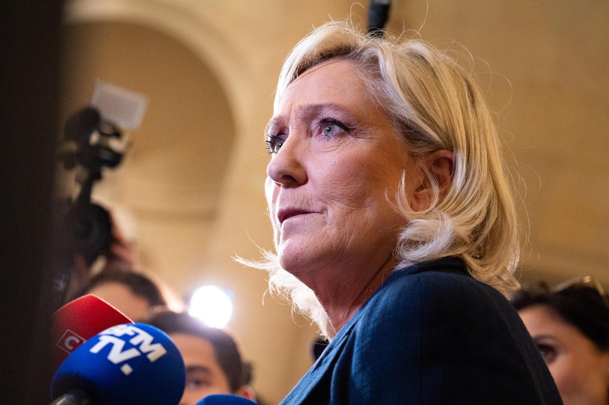 Inéligibilité De Marine Le Pen : La Décision Judiciaire Et Ses Ramifications Inéligibilité De Marine Le Pen : La Décision Judiciaire Et Ses Ramifications
