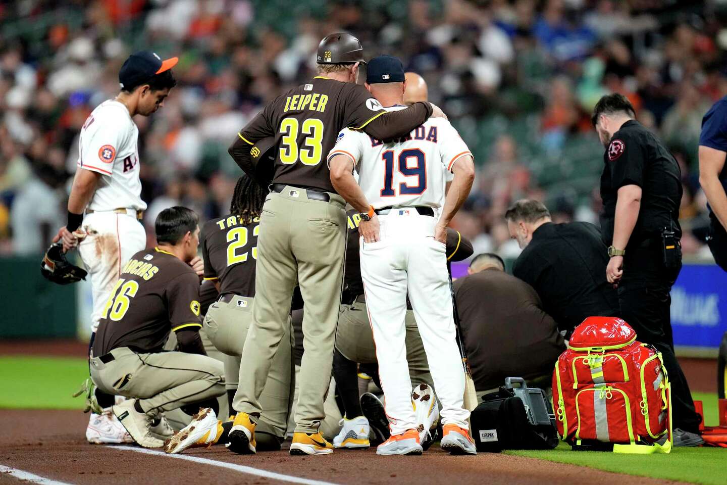 Injury Report: Padre Luis Arraez On 7-Day Concussion IL Injury Report: Padre Luis Arraez On 7-Day Concussion IL