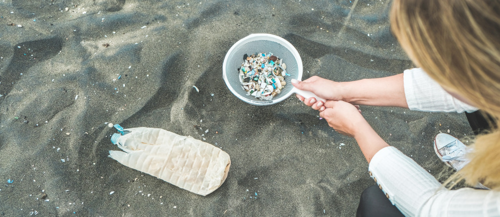 Inquinamento Da Microplastiche: Un'analisi Delle Diverse Fonti D'acqua Inquinamento Da Microplastiche: Un'analisi Delle Diverse Fonti D'acqua