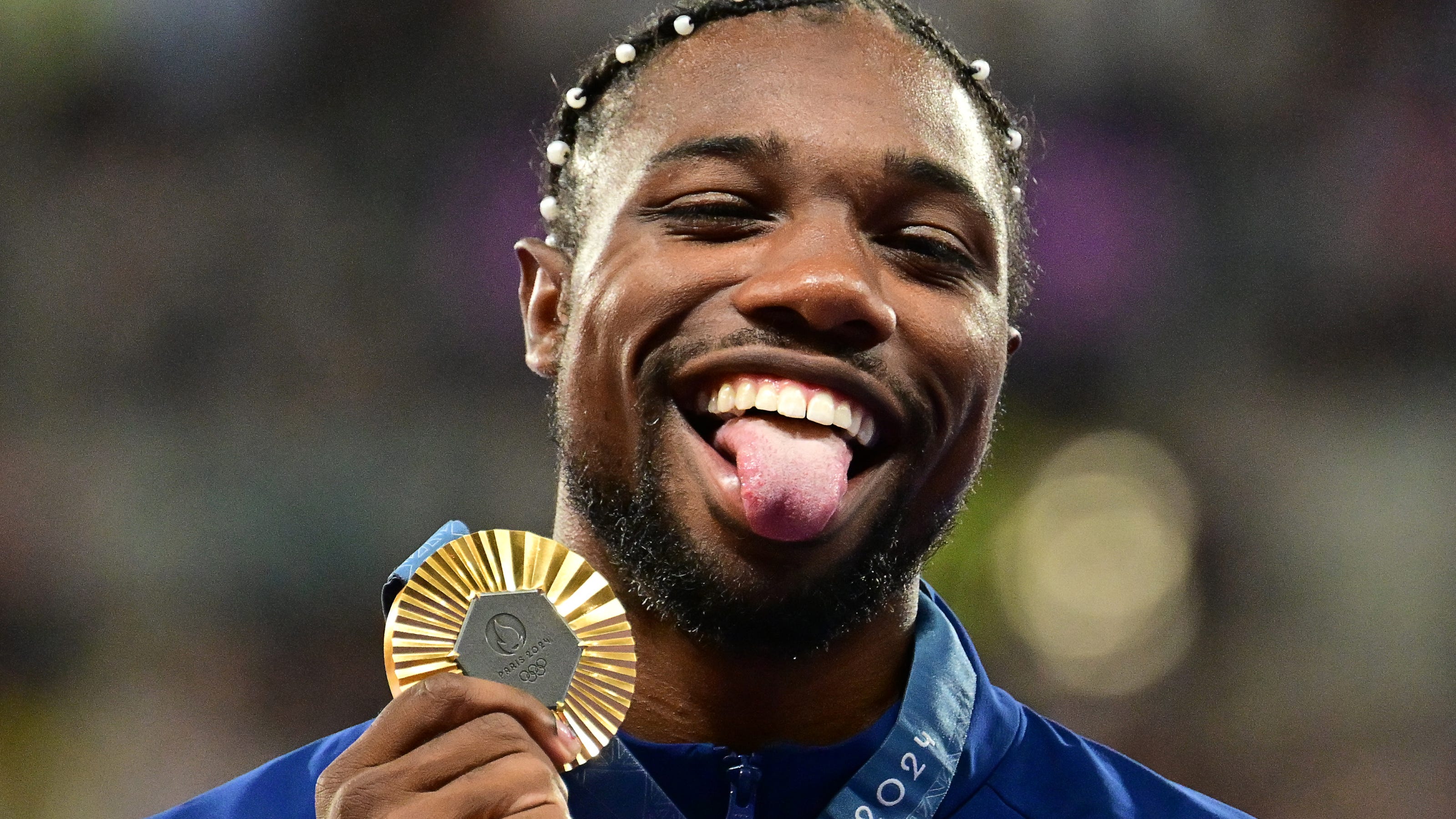 Is A Tyreek Hill Vs. Noah Lyles Race Even Possible? Michael Johnson Explains Is A Tyreek Hill Vs. Noah Lyles Race Even Possible? Michael Johnson Explains