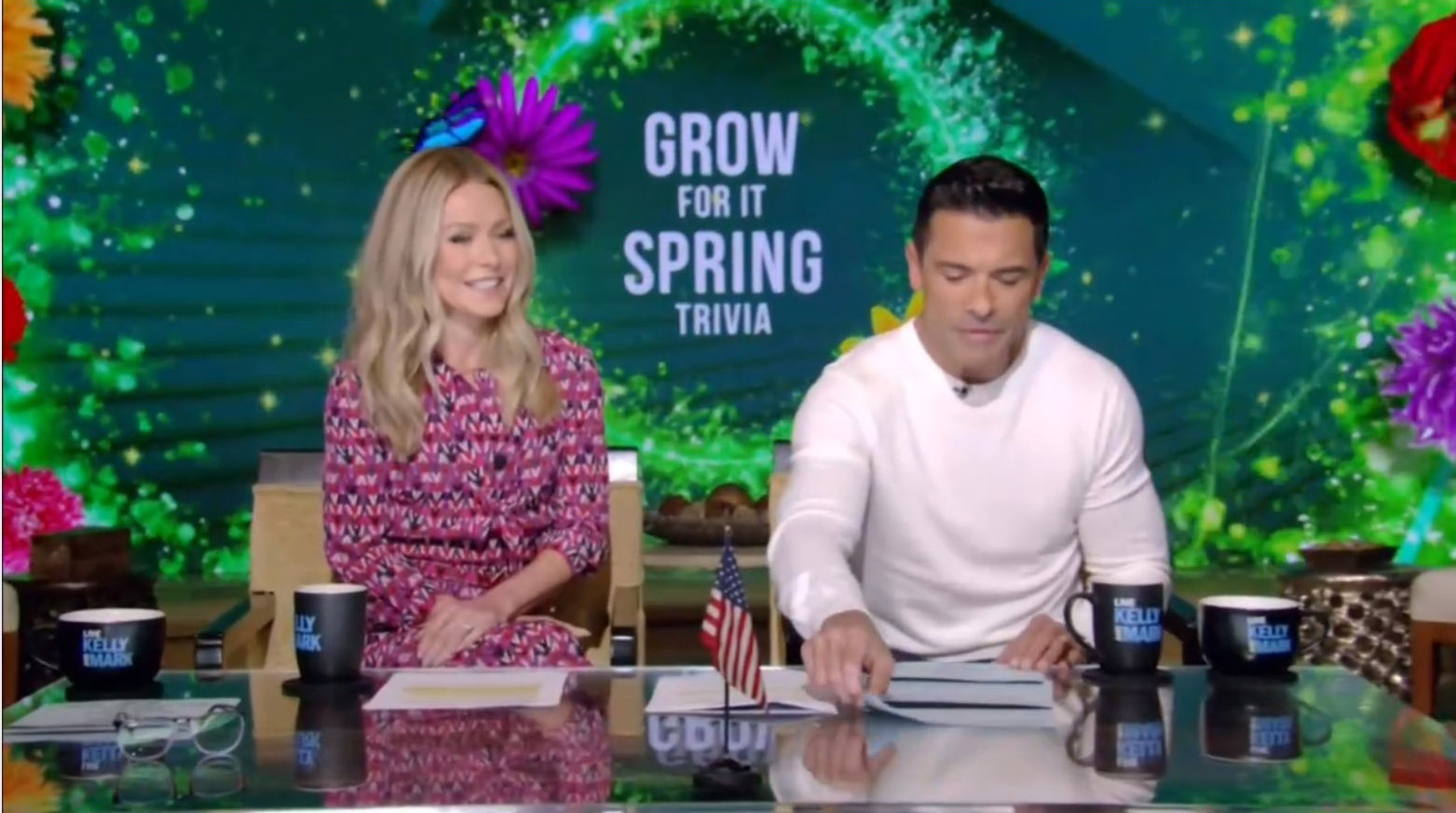 Is Mark Consuelos Bored? Kelly Ripa's Absence From LIVE Explained Is Mark Consuelos Bored? Kelly Ripa's Absence From LIVE Explained