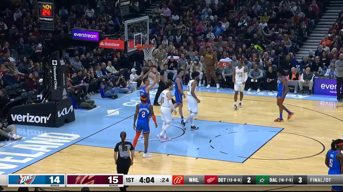 Jarrett Allen's Powerful Dunk Leads Cavs To Victory Against Knicks