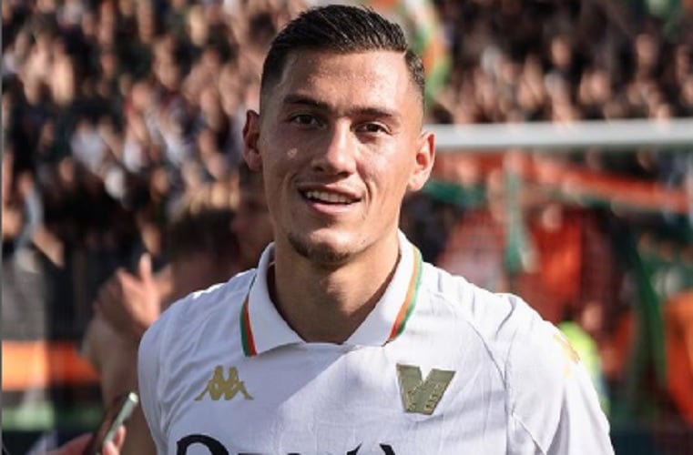 Jay Idzes: Venezia Vs Atalanta, Bukti Siap Bela Timnas Indonesia? Jay Idzes: Venezia Vs Atalanta, Bukti Siap Bela Timnas Indonesia?
