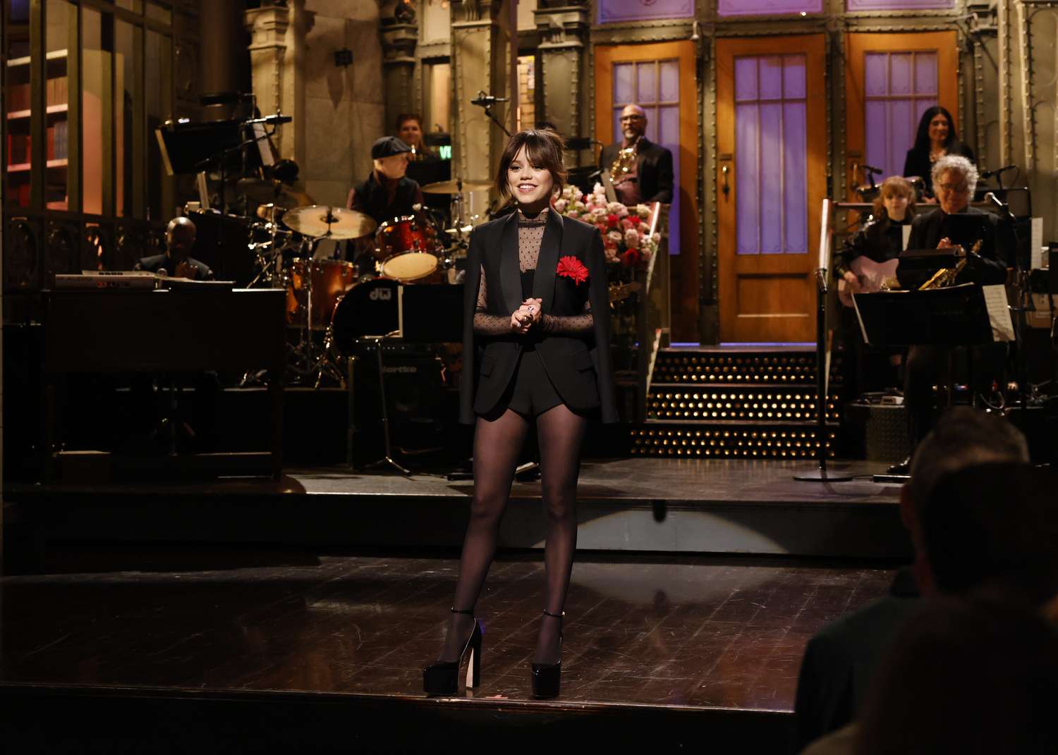 Jenna Ortega Shines At SNL 50, Sabrina Carpenter's Support Ignites Fans Jenna Ortega Shines At SNL 50, Sabrina Carpenter's Support Ignites Fans