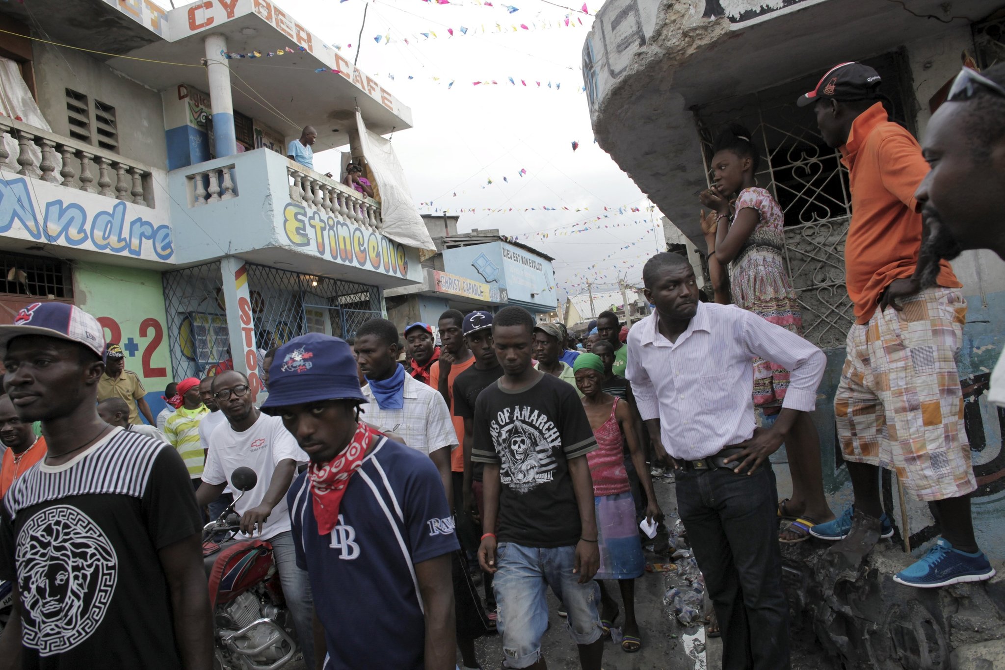 JetBlue Suspends Haiti Flights Amid Civil Unrest JetBlue Suspends Haiti Flights Amid Civil Unrest