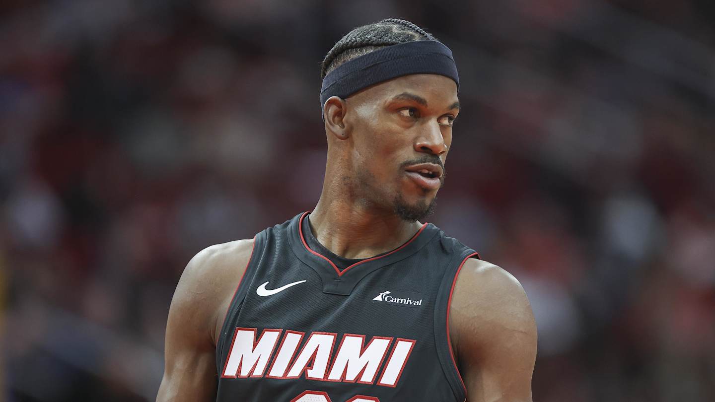 Jimmy Butler's BIGFACE Discount For Golden State Warriors Employees Jimmy Butler's BIGFACE Discount For Golden State Warriors Employees
