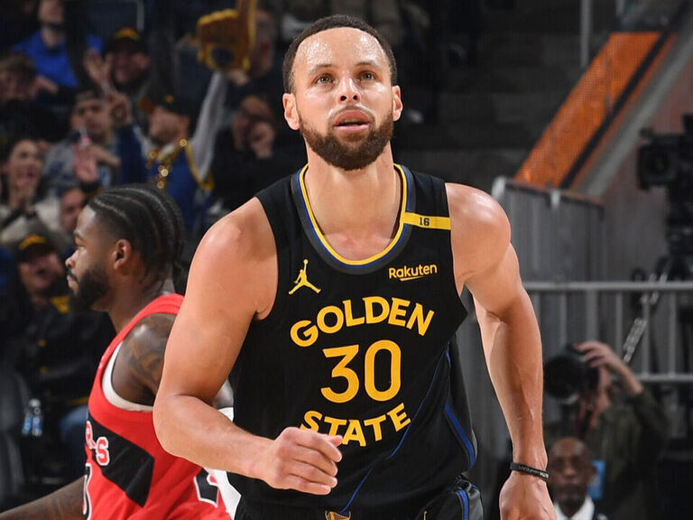 Jimmy Butler's Pelvic Contusion: Game Status Uncertain After Warriors Loss Jimmy Butler's Pelvic Contusion: Game Status Uncertain After Warriors Loss