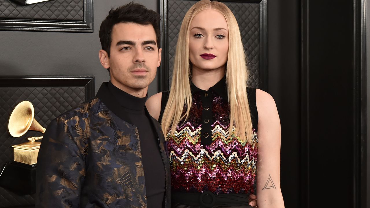 Joe Jonas's Mature Response To A Public Argument About Him Joe Jonas's Mature Response To A Public Argument About Him