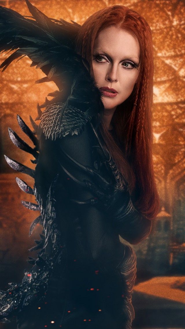 Julianne Moore Addresses Julianne Moore Addresses