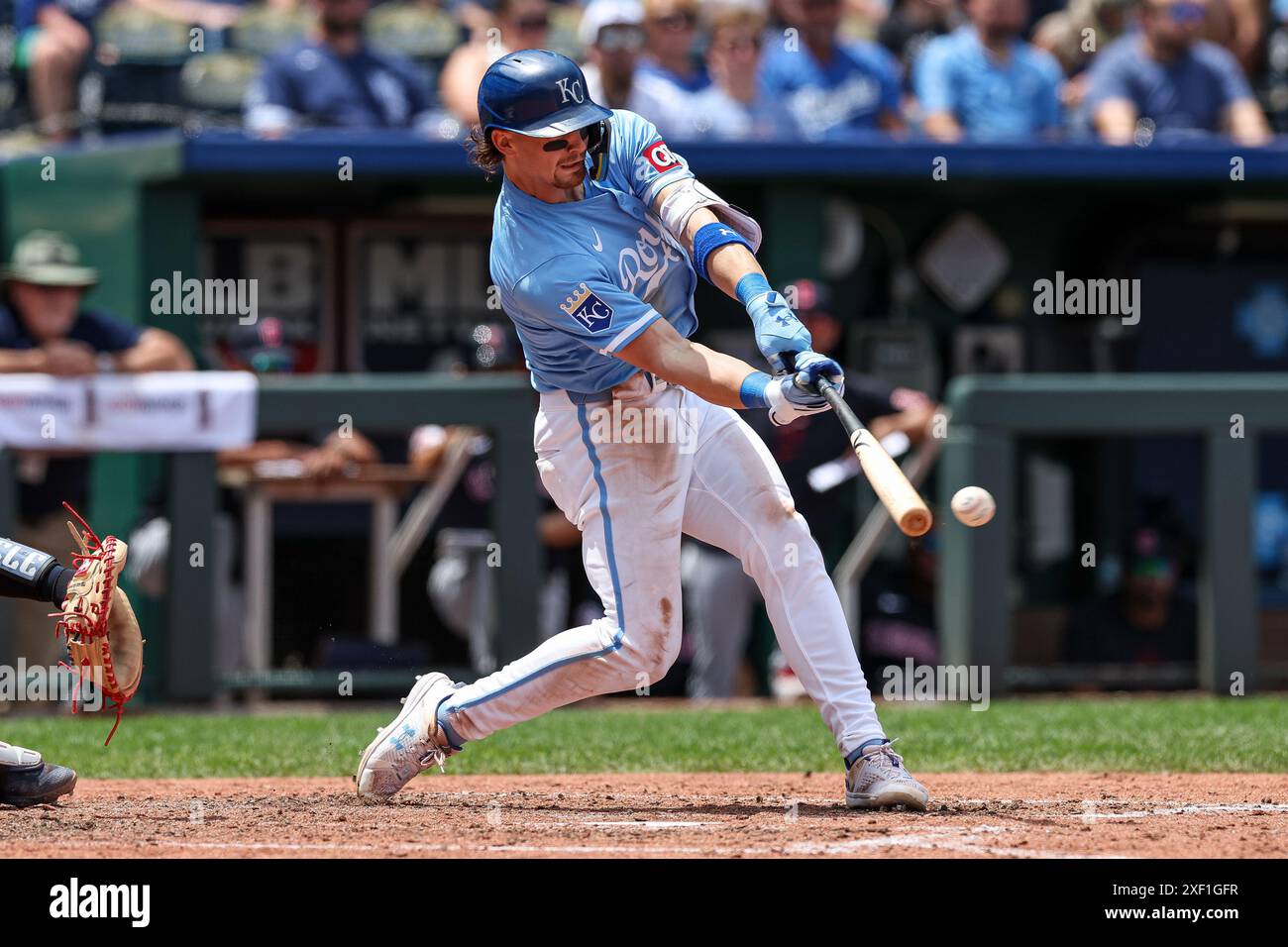 Kansas City Royals Win Thriller Against Cleveland Guardians: Garcia, Witt Shine