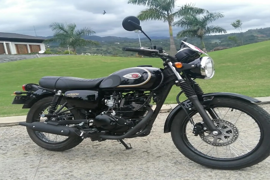 Kawasaki W175 Cafe: Gaya Klasik Dengan Teknologi Modern Kawasaki W175 Cafe: Gaya Klasik Dengan Teknologi Modern