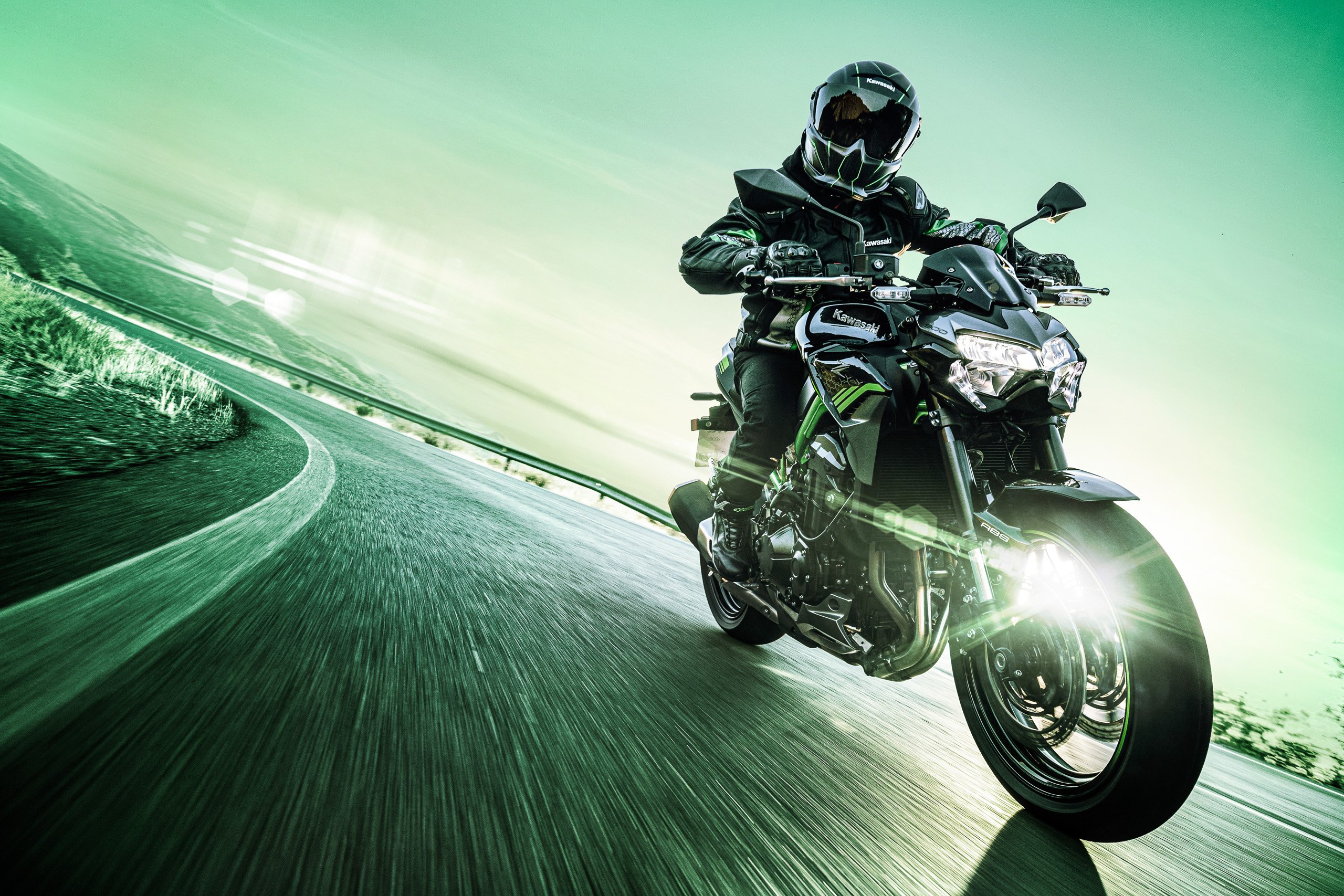 Kawasaki Z900 Dan Z900 SE: Penjelasan Harga Lebih Murah Di Indonesia Kawasaki Z900 Dan Z900 SE: Penjelasan Harga Lebih Murah Di Indonesia