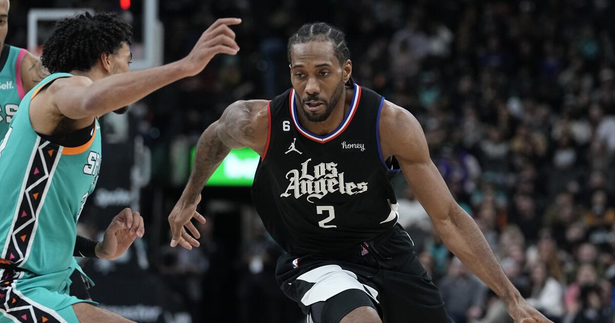 Kawhi Leonard Leads Clippers To Victory Over Cavaliers Kawhi Leonard Leads Clippers To Victory Over Cavaliers