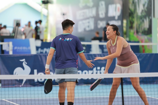 Khám Phá Gia Thế Và Sự Nghiệp Pickleball Của Sophia Huỳnh Trần Khám Phá Gia Thế Và Sự Nghiệp Pickleball Của Sophia Huỳnh Trần