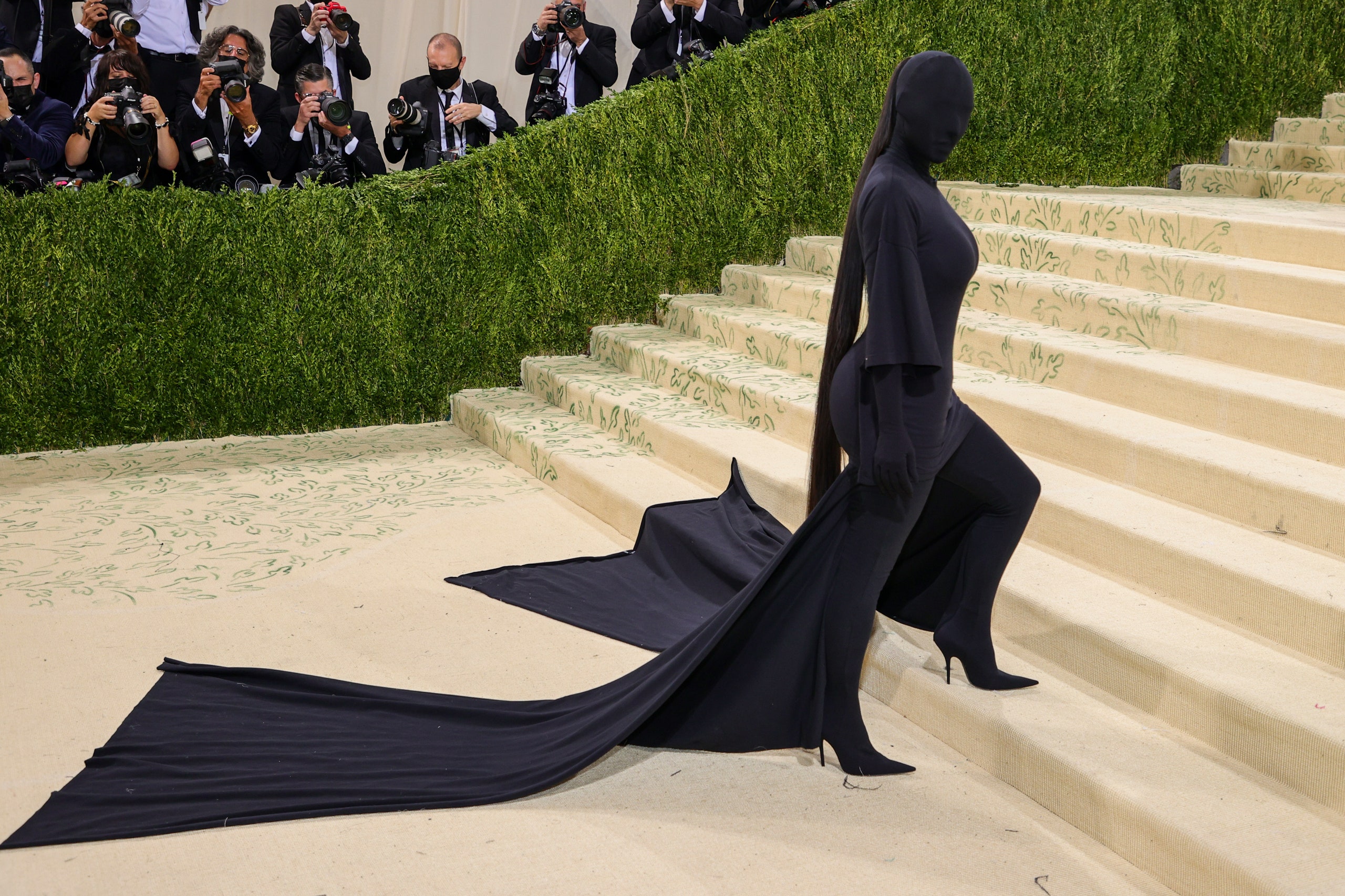 Kim Kardashian: 11 Iconic Met Gala Red Carpet Moments Kim Kardashian: 11 Iconic Met Gala Red Carpet Moments