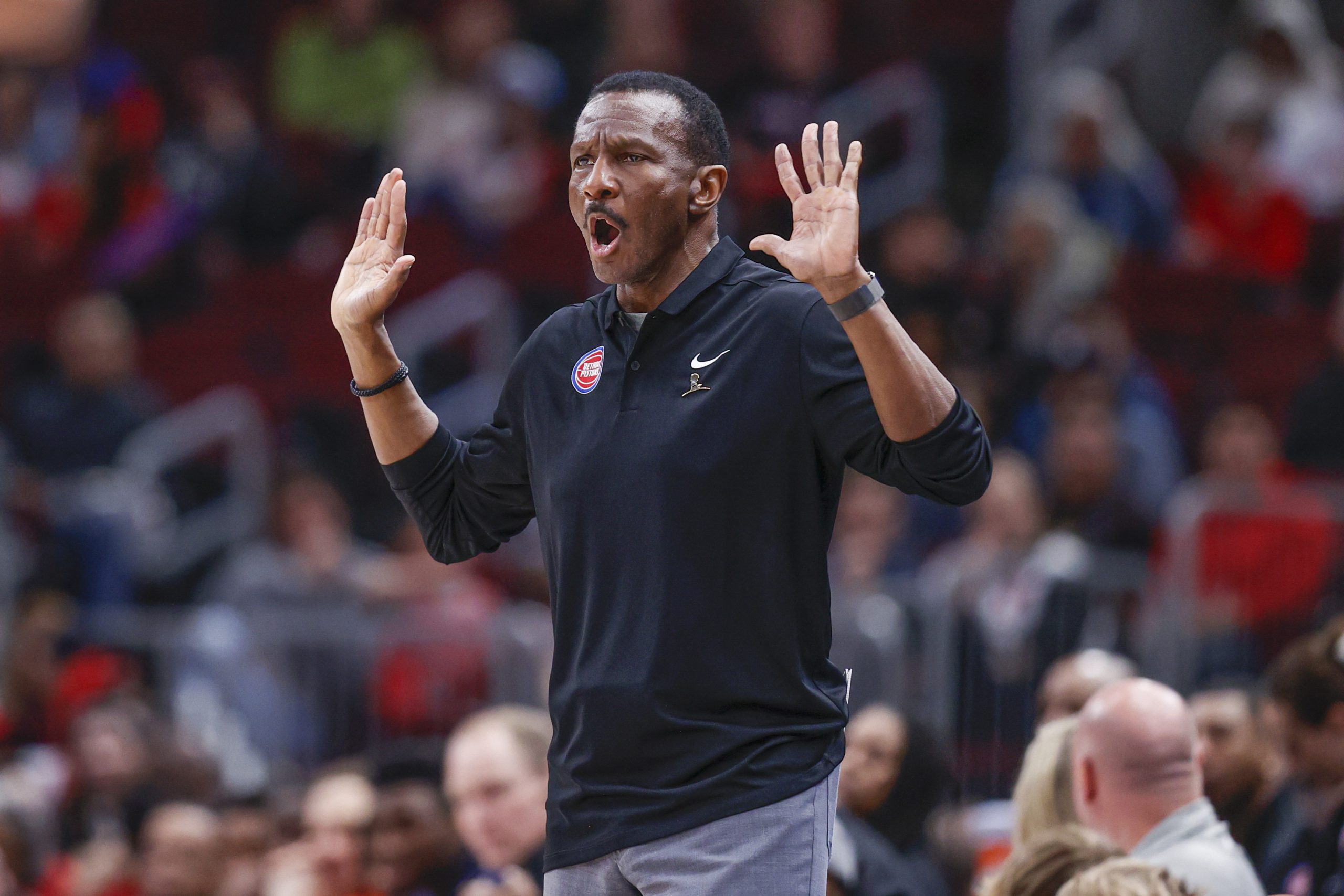 Knicks-Pistons Game Controversy: Officials Confirm Missed Call Knicks-Pistons Game Controversy: Officials Confirm Missed Call