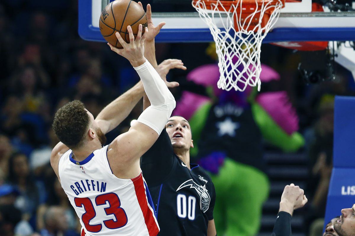 Knicks Vs. Pistons: Magic Johnson's Bold Prediction Knicks Vs. Pistons: Magic Johnson's Bold Prediction