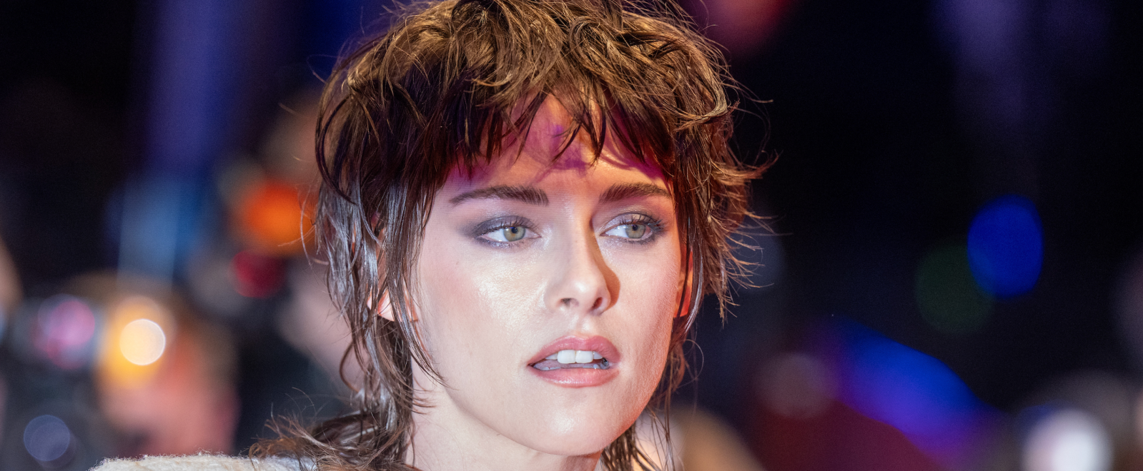 Kristen Stewart In The Chronology Of Water: A Review Of A Troubled Artist's Journey Kristen Stewart In The Chronology Of Water: A Review Of A Troubled Artist's Journey