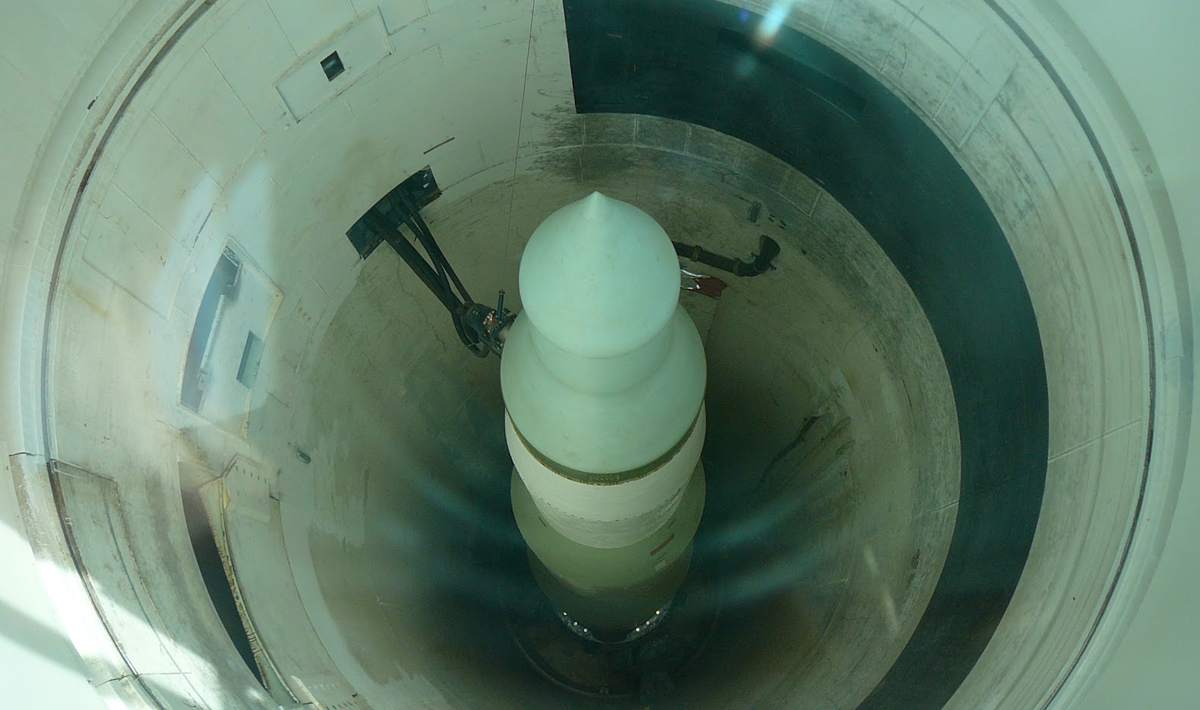 La Retorica Di Medvedev: Missili Nucleari, Russofobia E Le Tensioni Geopolitiche La Retorica Di Medvedev: Missili Nucleari, Russofobia E Le Tensioni Geopolitiche