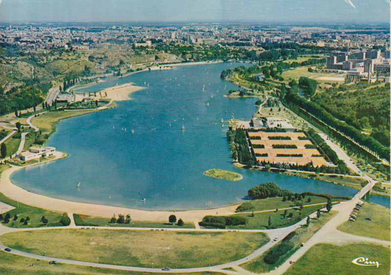 Lac Kir, Dijon: Agression Sauvage De Trois Hommes Lac Kir, Dijon: Agression Sauvage De Trois Hommes