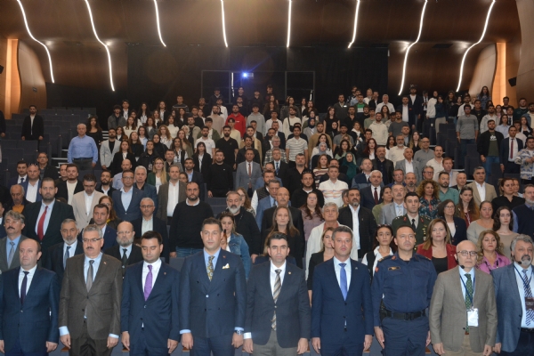 Lagarde'nin Görüşü: Küresel Ticaret Sıkıntıları Ve Enflasyon Riski Lagarde'nin Görüşü: Küresel Ticaret Sıkıntıları Ve Enflasyon Riski