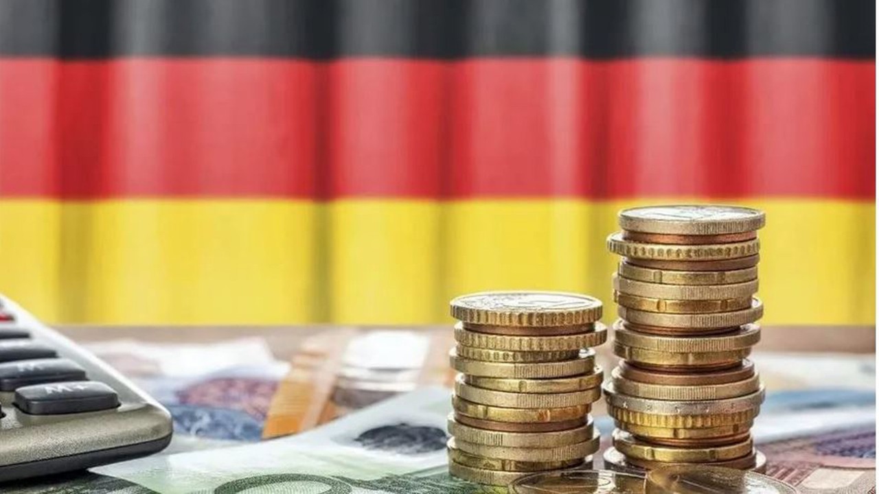 Lagarde'nin Son Açıklamaları: Fiyat İstikrarı Hedefi Ve Avrupa Ekonomisi Lagarde'nin Son Açıklamaları: Fiyat İstikrarı Hedefi Ve Avrupa Ekonomisi