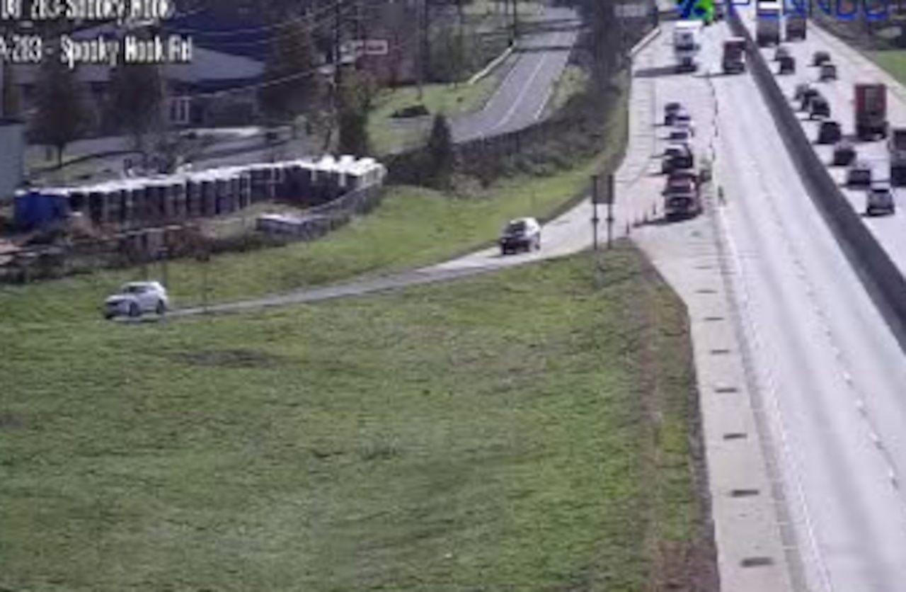Lancaster County FedEx Truck Catches Fire On Route 283 Lancaster County FedEx Truck Catches Fire On Route 283