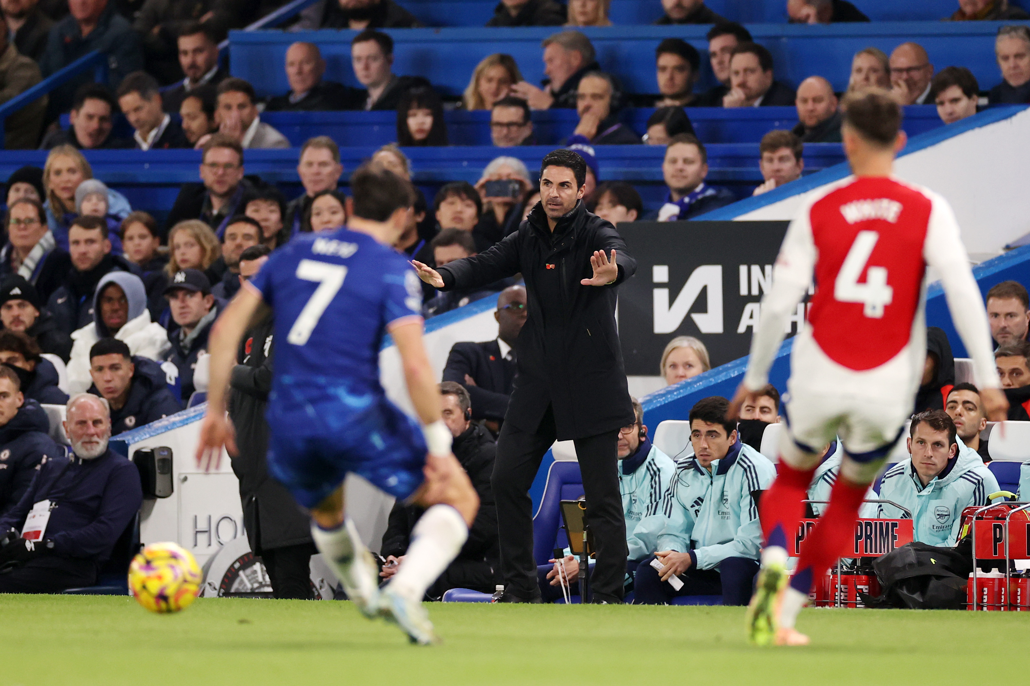 Latest Arsenal News: Collymore Targets Arteta Latest Arsenal News: Collymore Targets Arteta