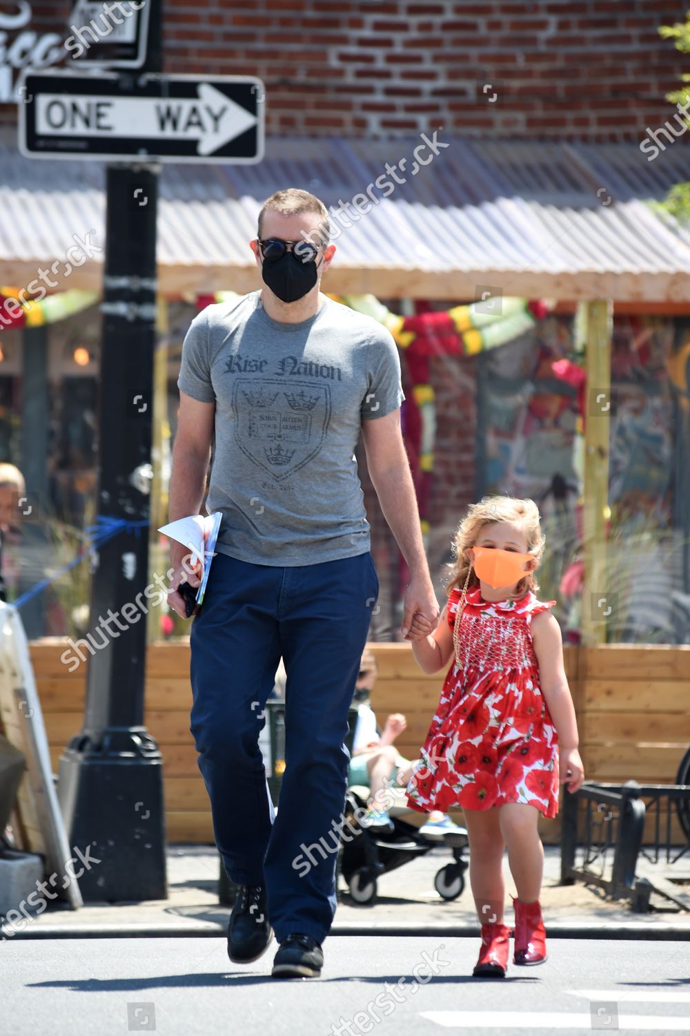 Lea De Seine Shaheen Cooper And Bradley Cooper's Super Bowl 2025 Green Jacket Style Lea De Seine Shaheen Cooper And Bradley Cooper's Super Bowl 2025 Green Jacket Style