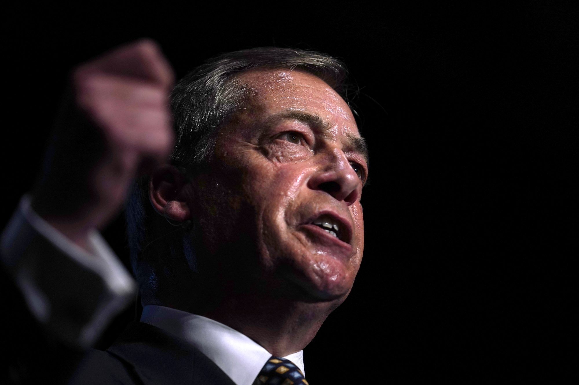 Leaked Texts Expose Fresh Clash Between Nigel Farage And Rupert Lowe Leaked Texts Expose Fresh Clash Between Nigel Farage And Rupert Lowe