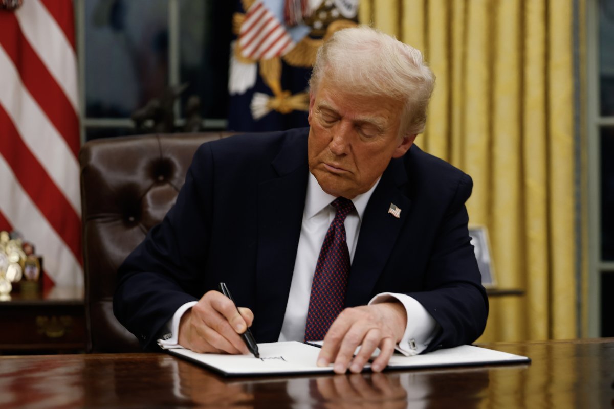 Libraries Under Pressure: Staff And Service Cuts Following Trump's Executive Order Libraries Under Pressure: Staff And Service Cuts Following Trump's Executive Order