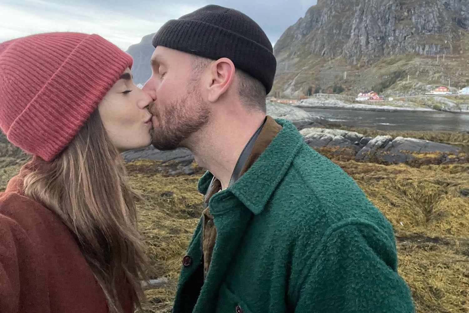 Lily Collins And Charlie McDowell: A Look At Their Family Life With Daughter Tove Lily Collins And Charlie McDowell: A Look At Their Family Life With Daughter Tove