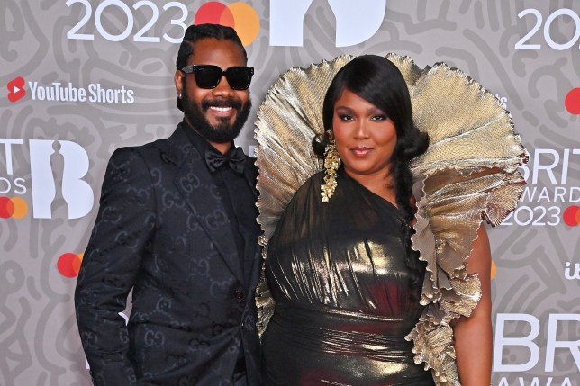 Lizzo's Boyfriend Myke Wright: Net Worth, Job & Relationship Details Lizzo's Boyfriend Myke Wright: Net Worth, Job & Relationship Details