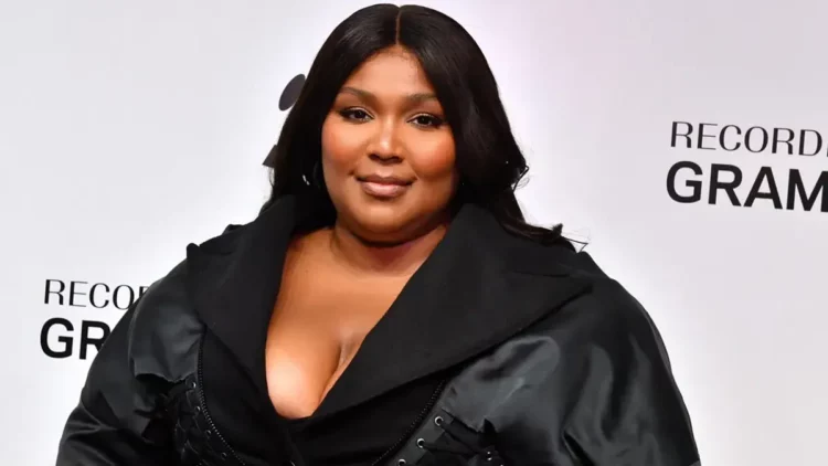 Lizzo's Inspiring Weight Loss Transformation: A Social Media Celebration Lizzo's Inspiring Weight Loss Transformation: A Social Media Celebration